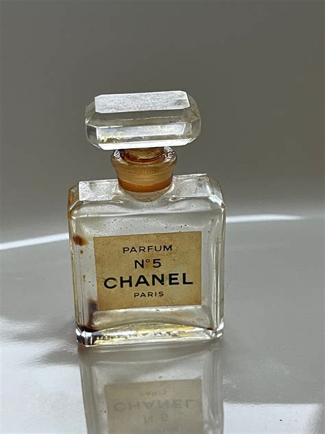 dating chanel no 5 bottles|Chanel no 5 authenticity.